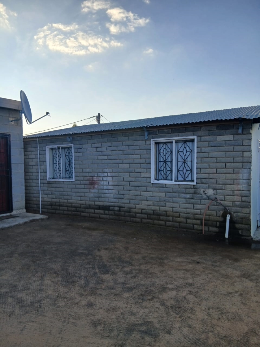 8 Bedroom Property for Sale in Mangaung Free State